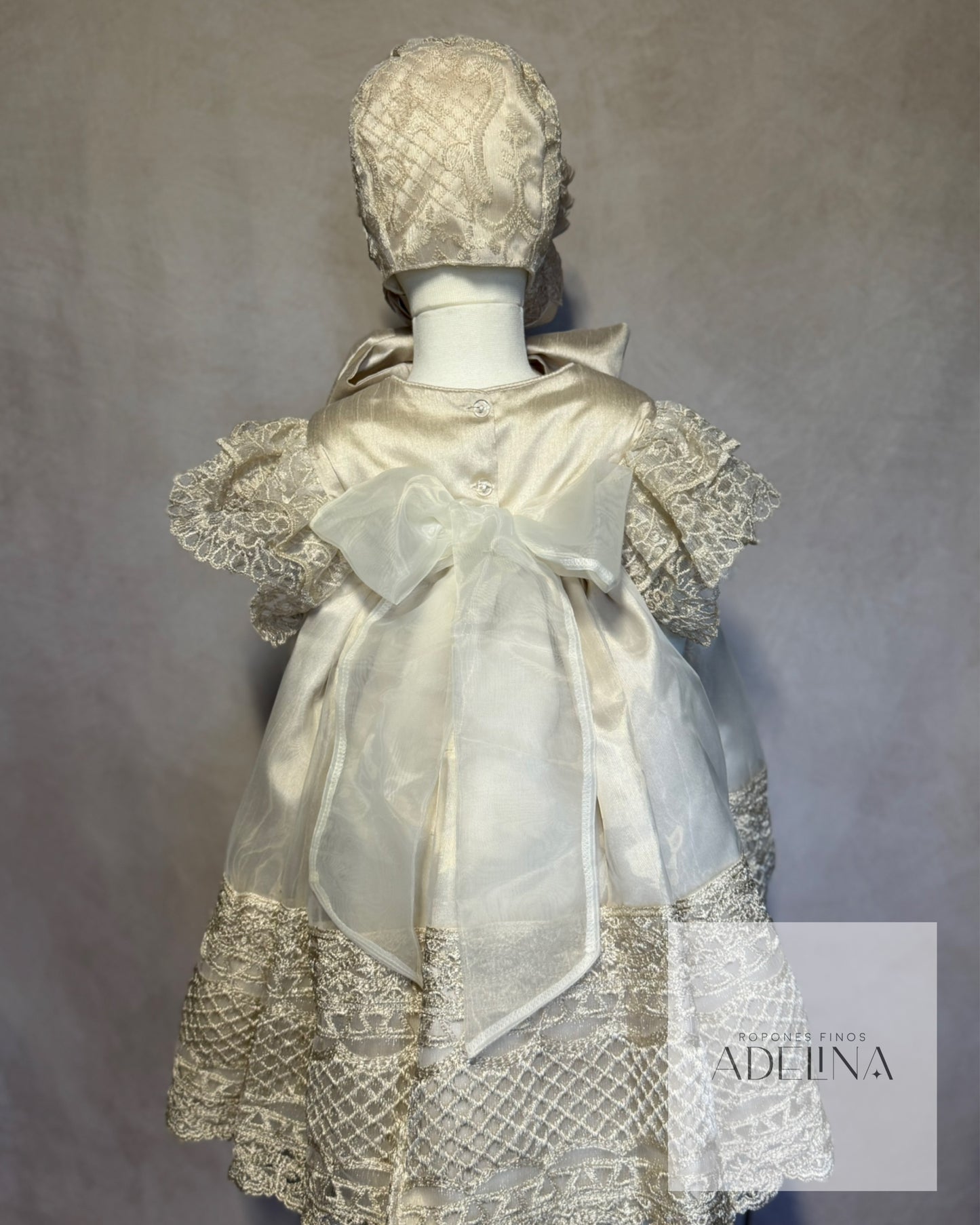 Victoria (Beige)