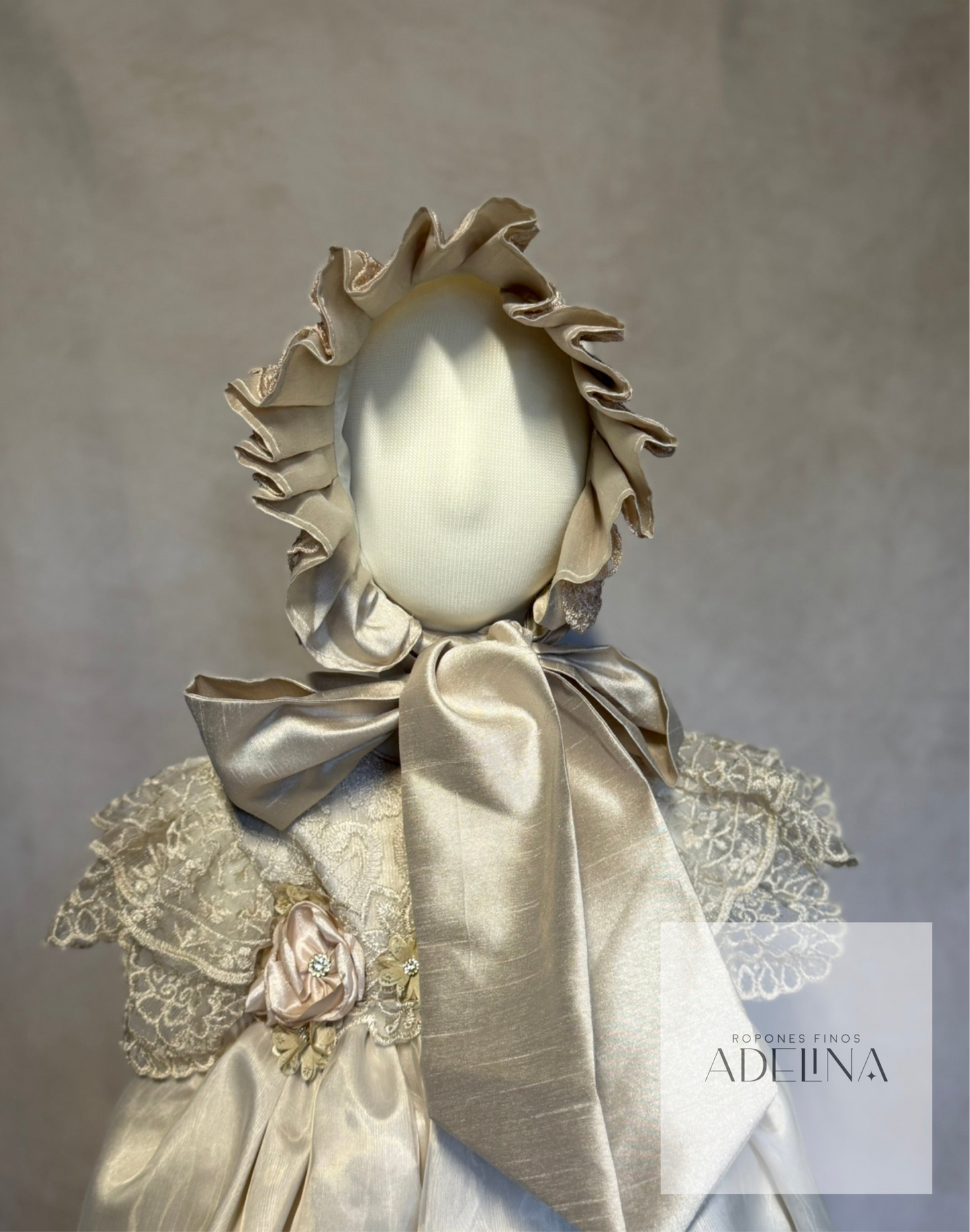 Victoria (Beige)