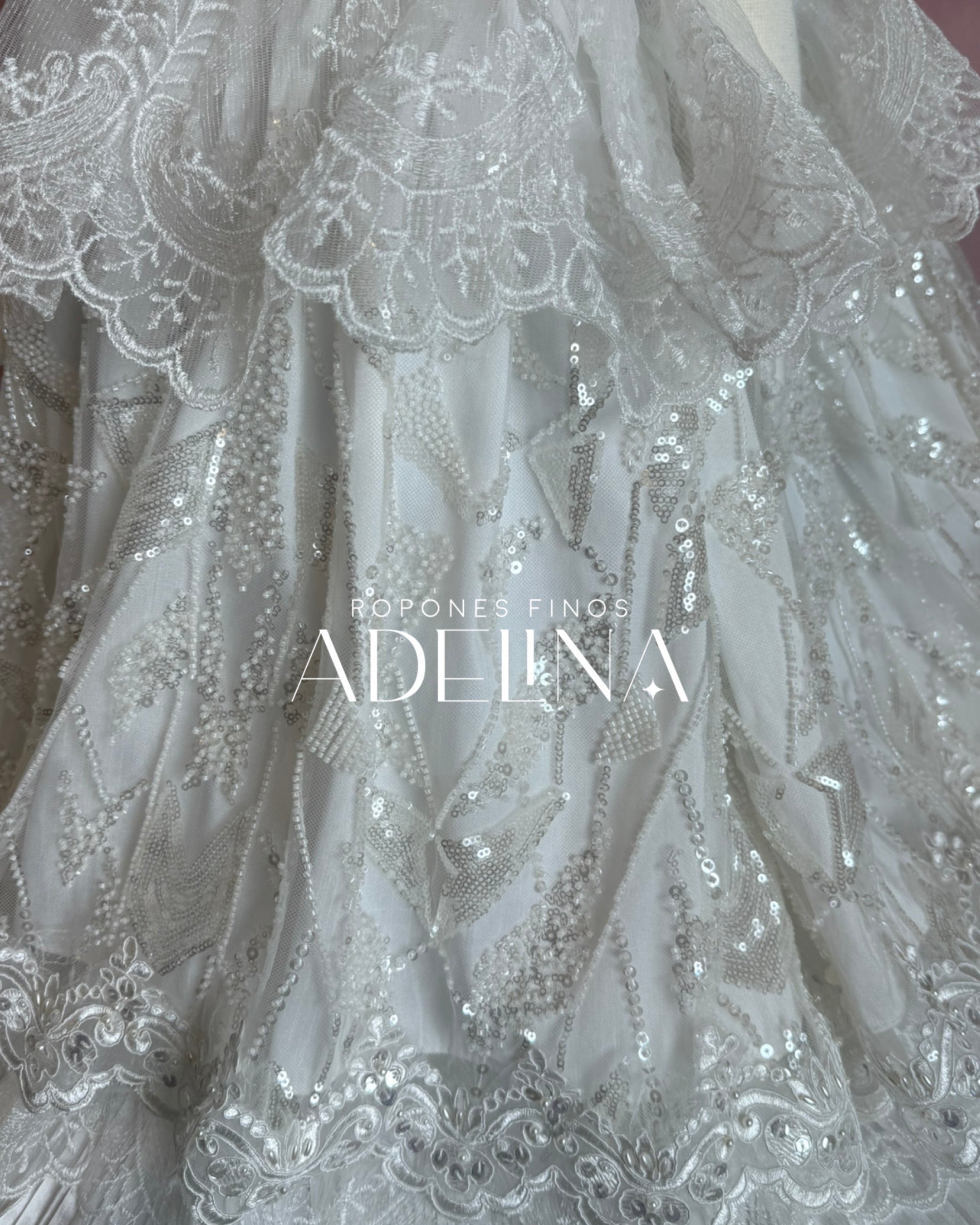 Camila (Ropón/ Christening Gown)