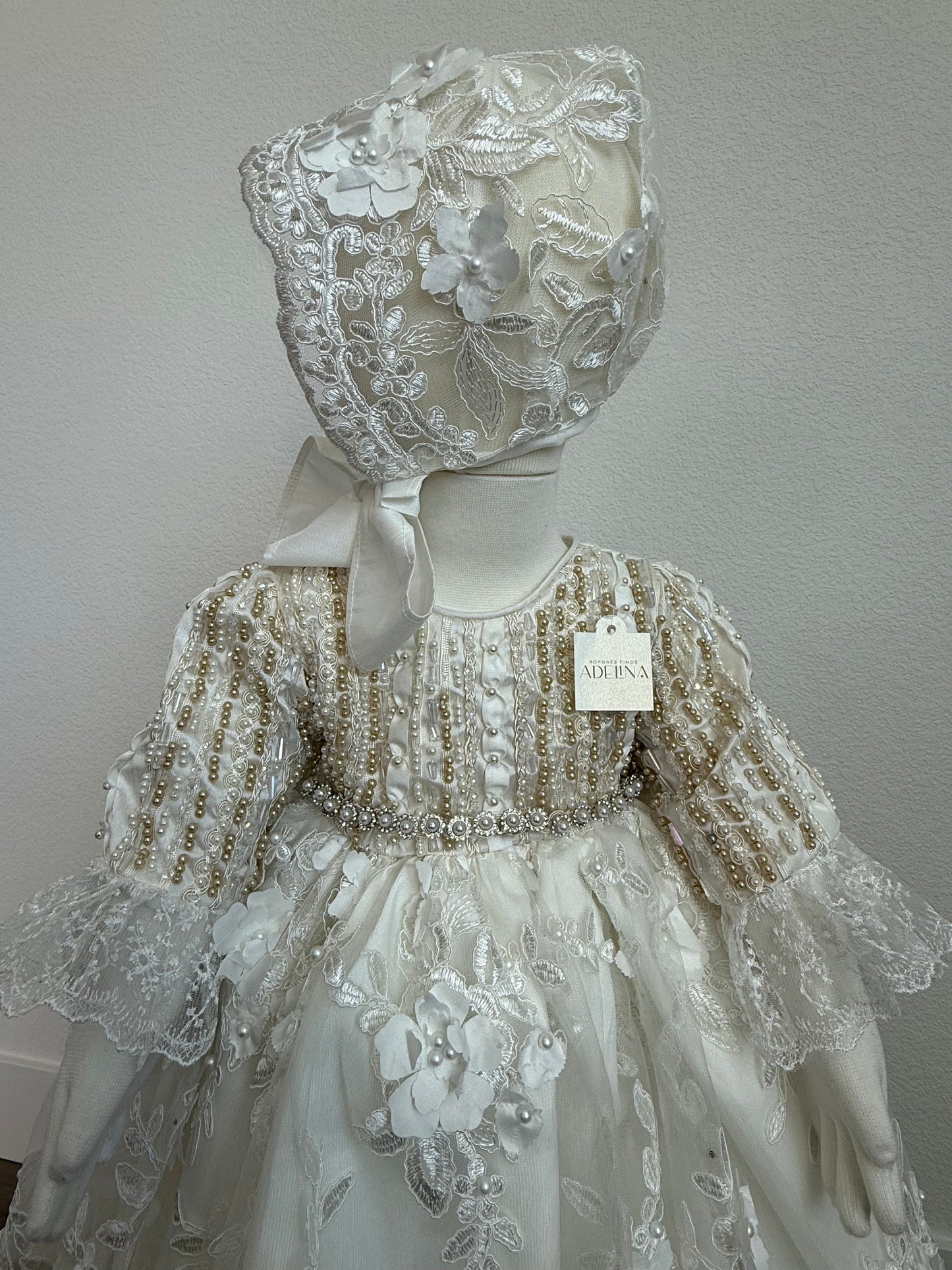 Itzel (Ropón/Christening Gown)
