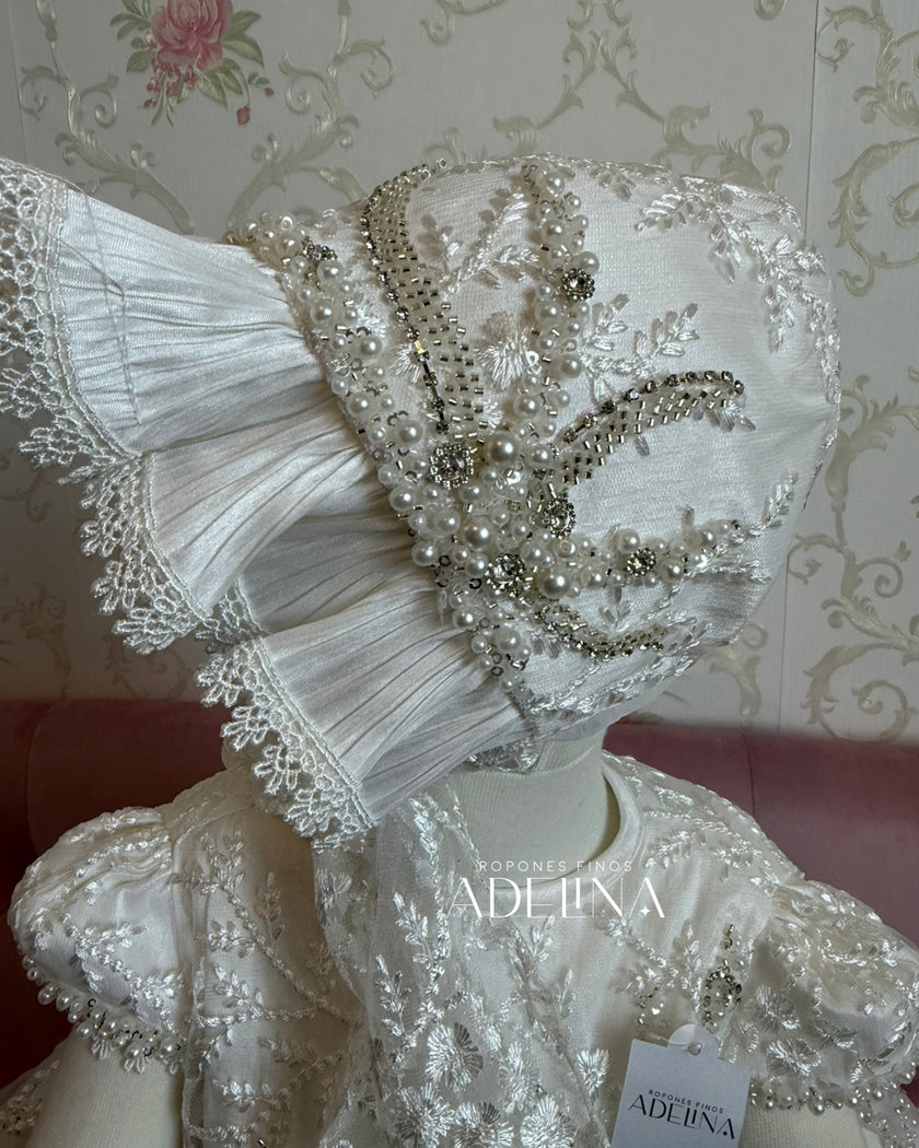 Adelina (Ropón/Christening Gown)