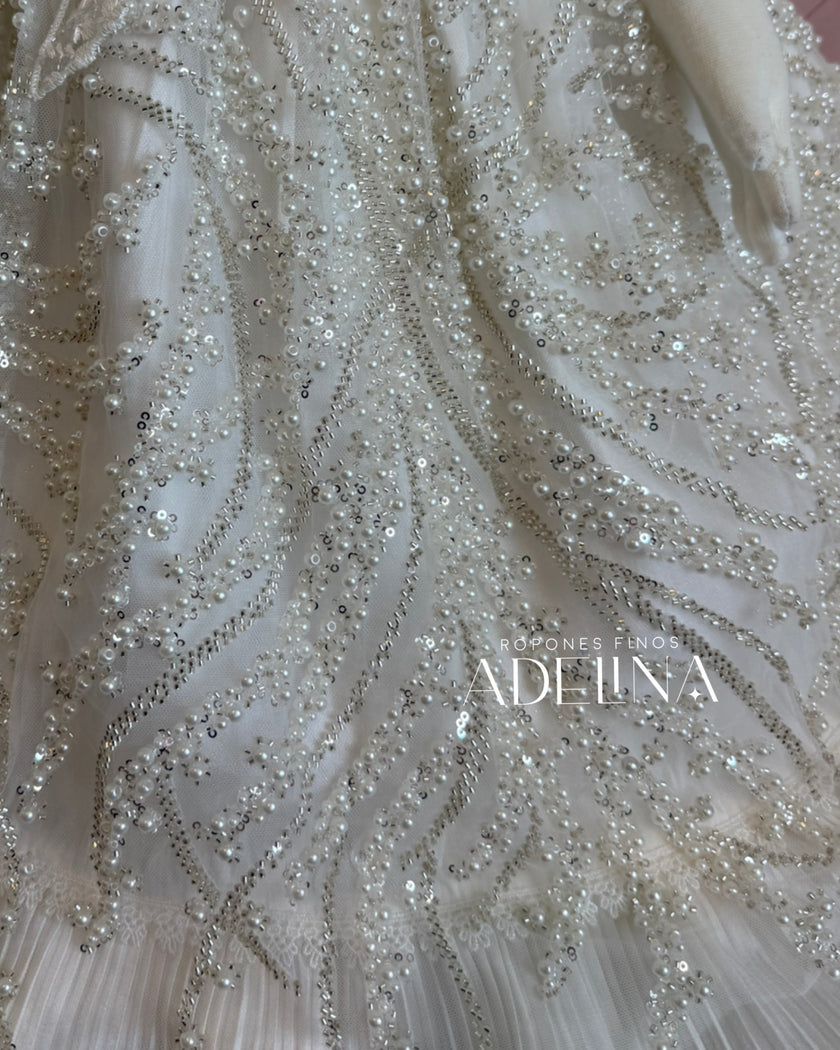 Adelina (Ropón/Christening Gown)