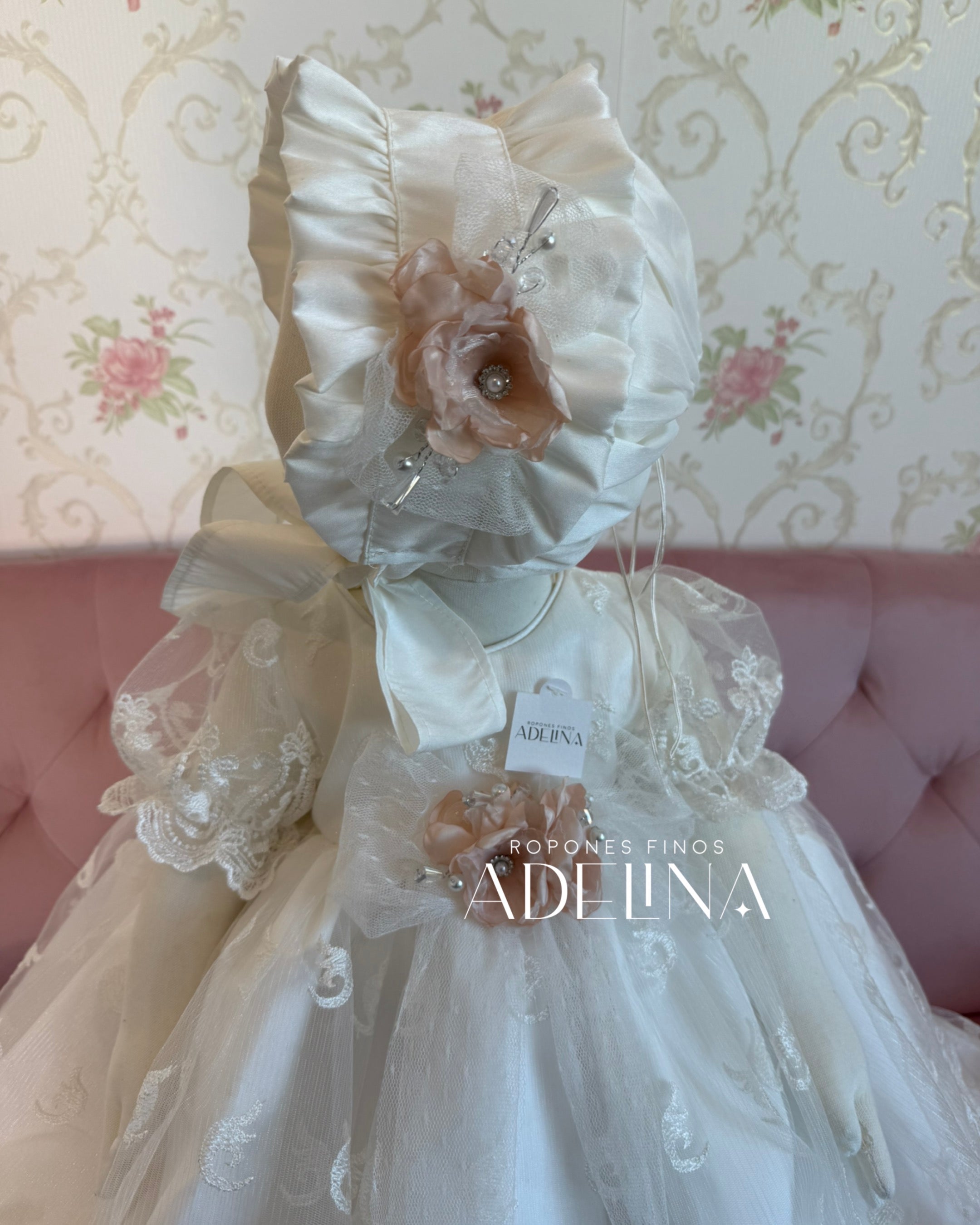 Zara (Ropón / Christening Gown)