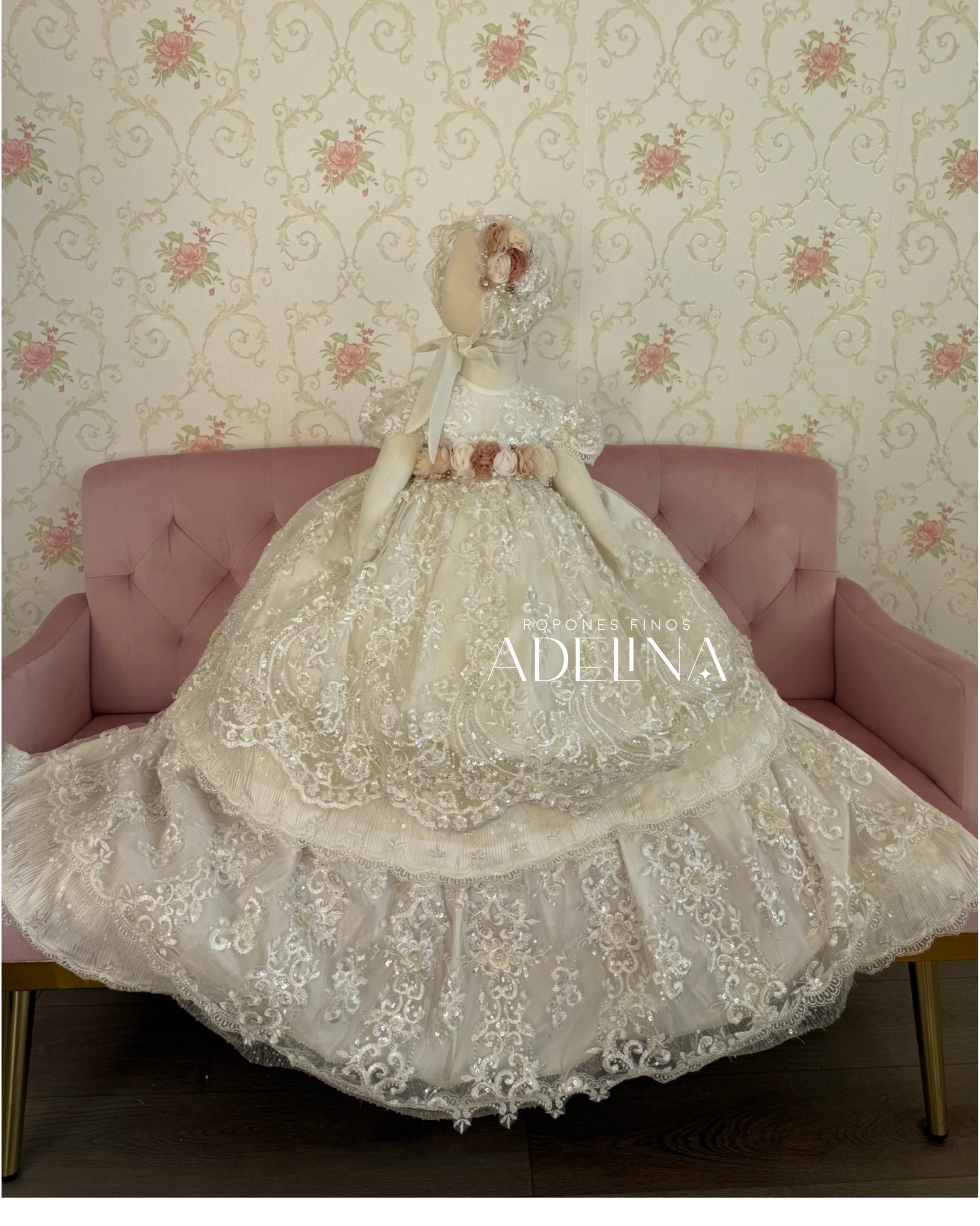 Mariana (Ropón/Christening Gown)