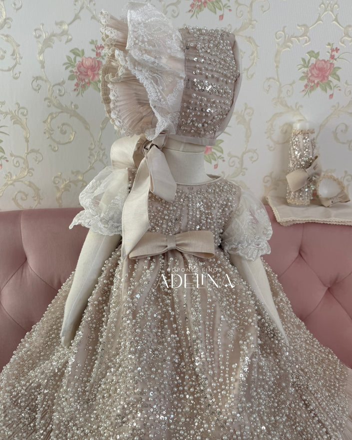 Adelyn (Ropón /Christening Gown)