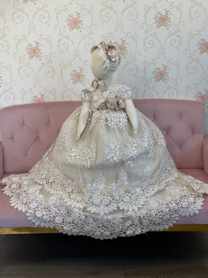 Ailanny- Champagne (Ropón/Christening Gown)