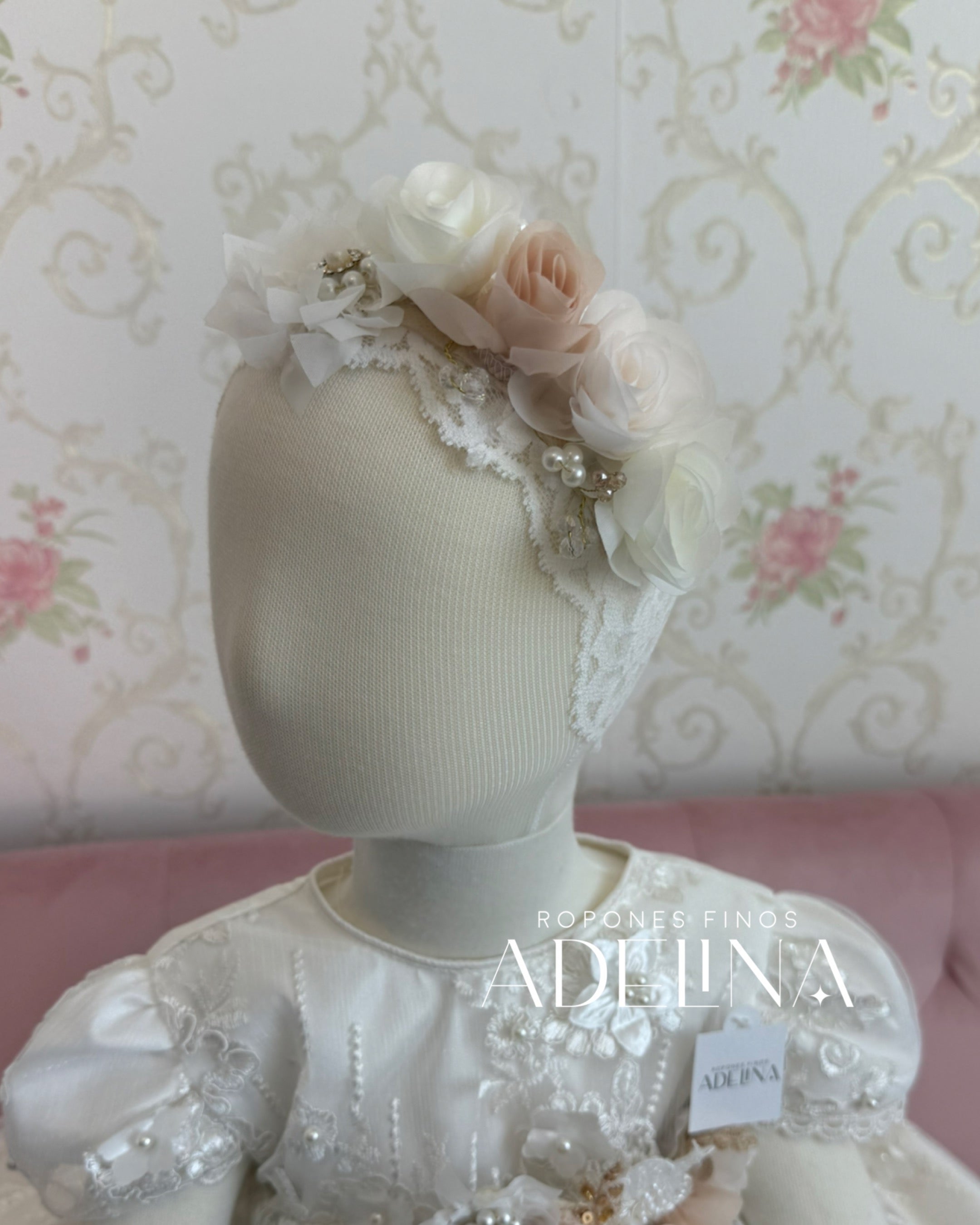 Lupita (Ropón/Christening Gown)