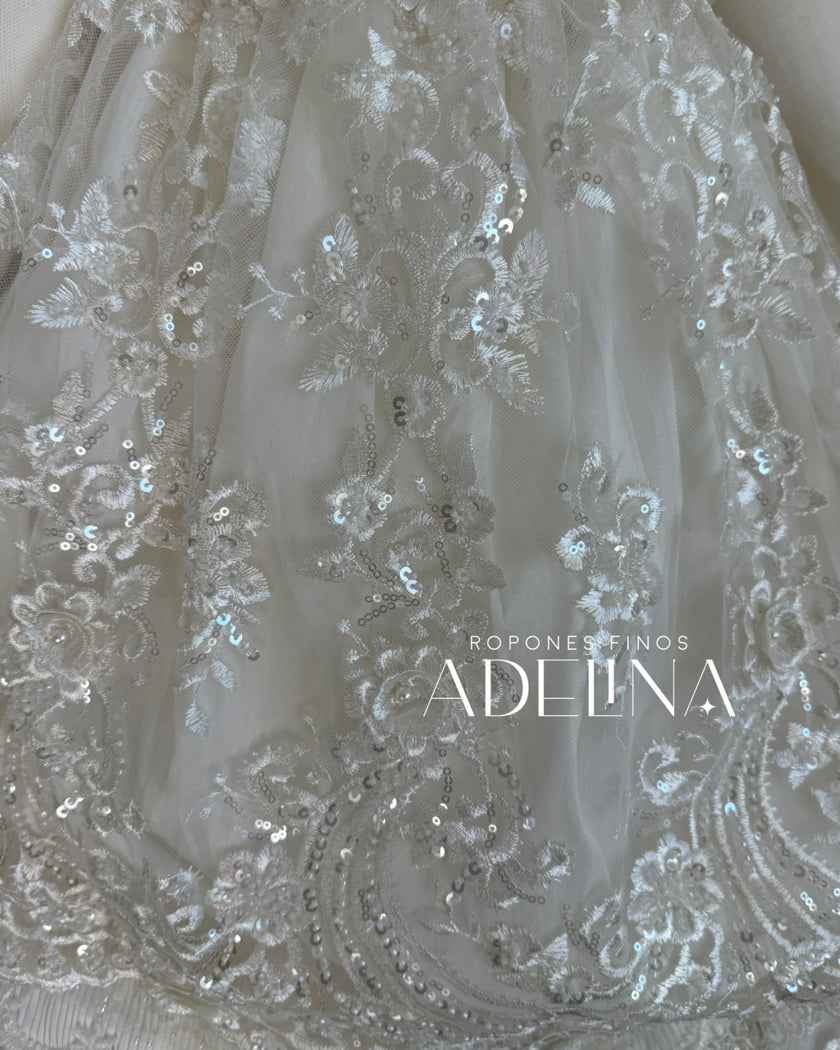 Mariana (Ropón/Christening Gown)