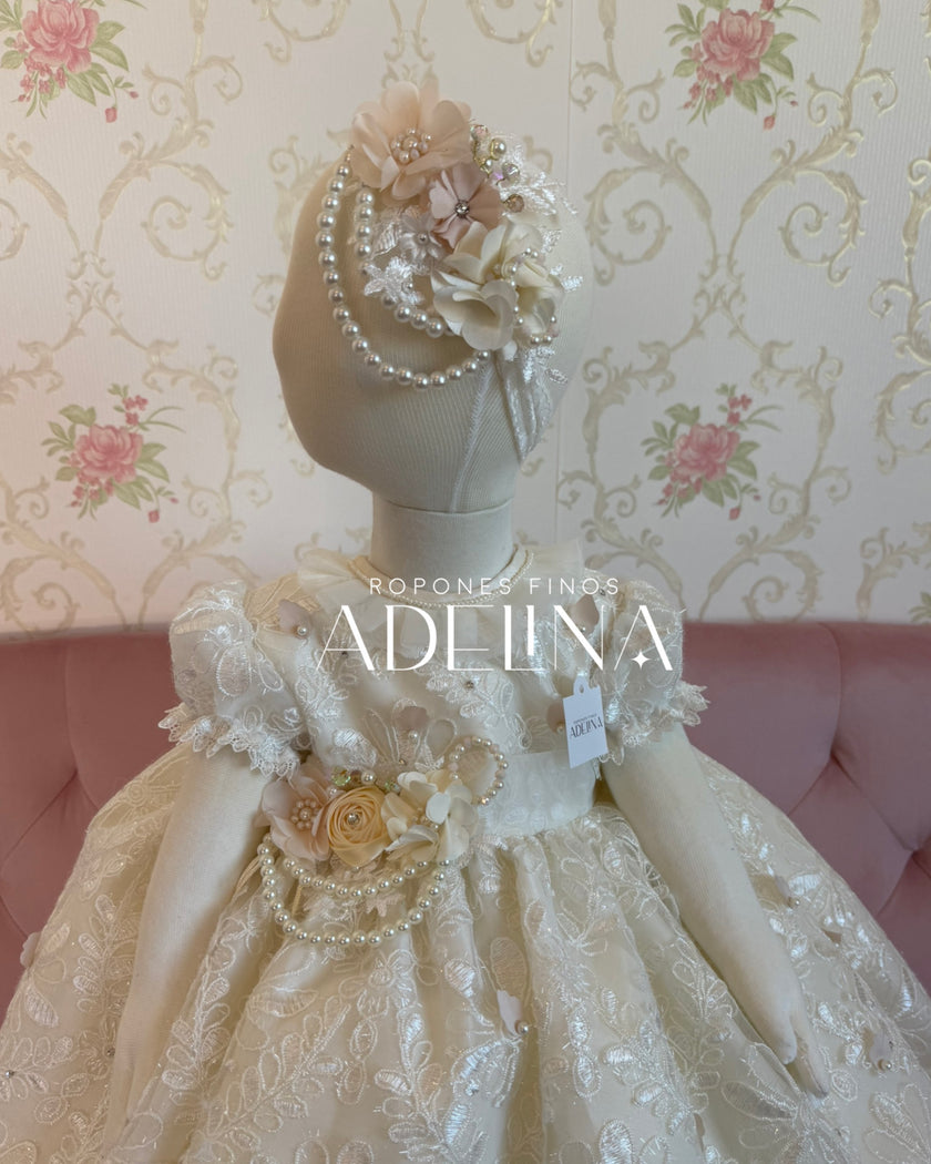 Mari (Ropón / Christening Gown)
