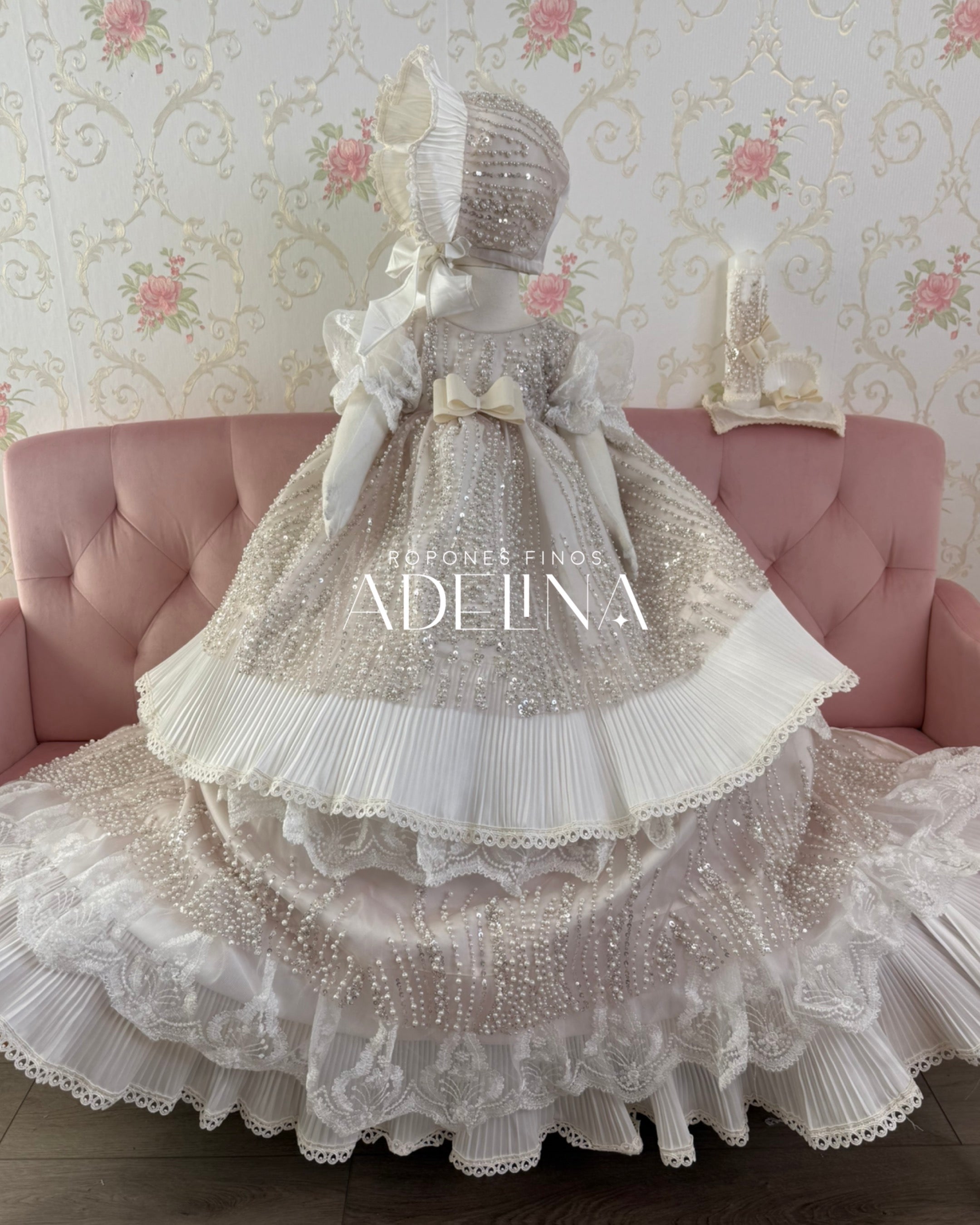 Adelyn (Ropón /Christening Gown)