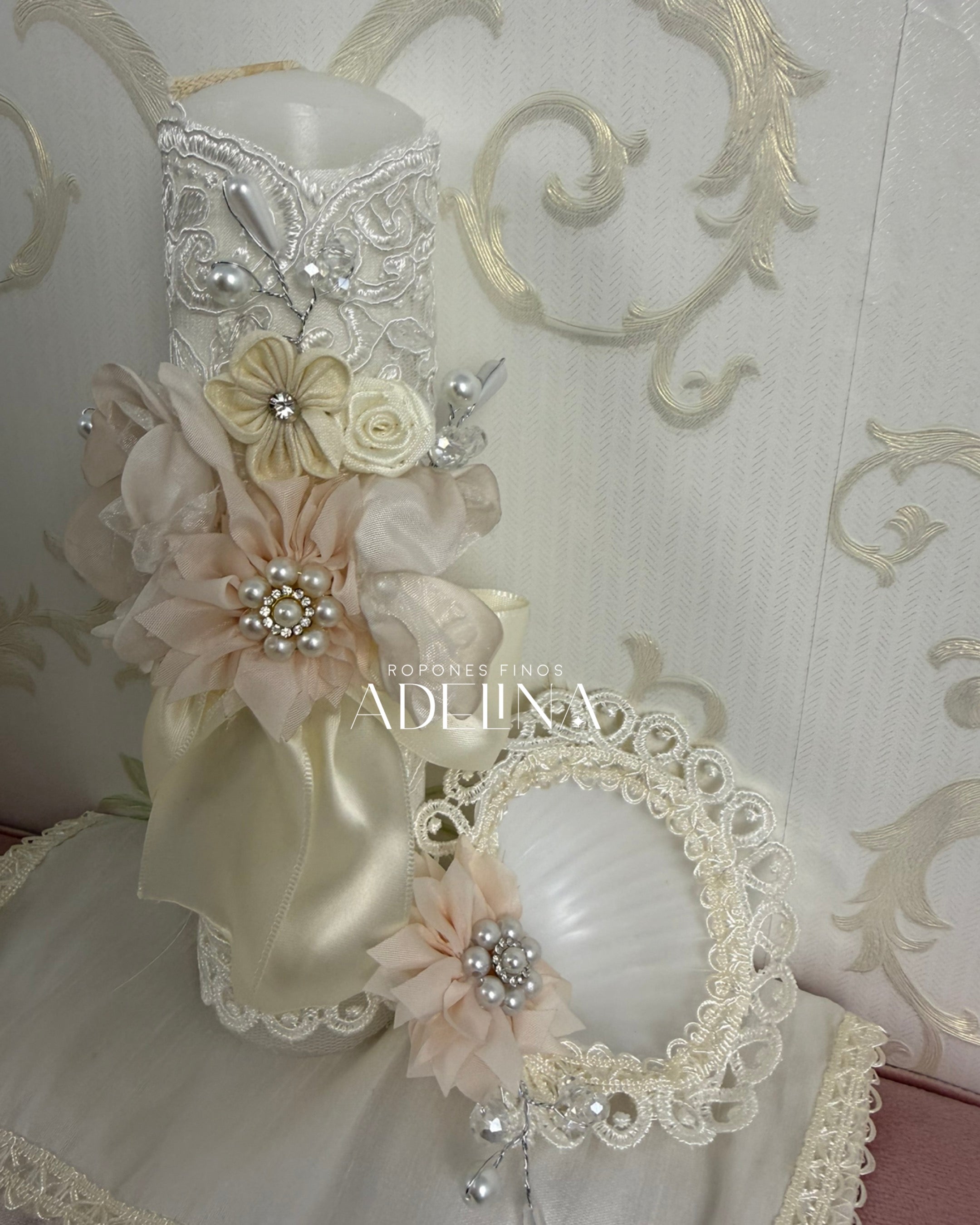 Bella (Ropón /Christening Gown)