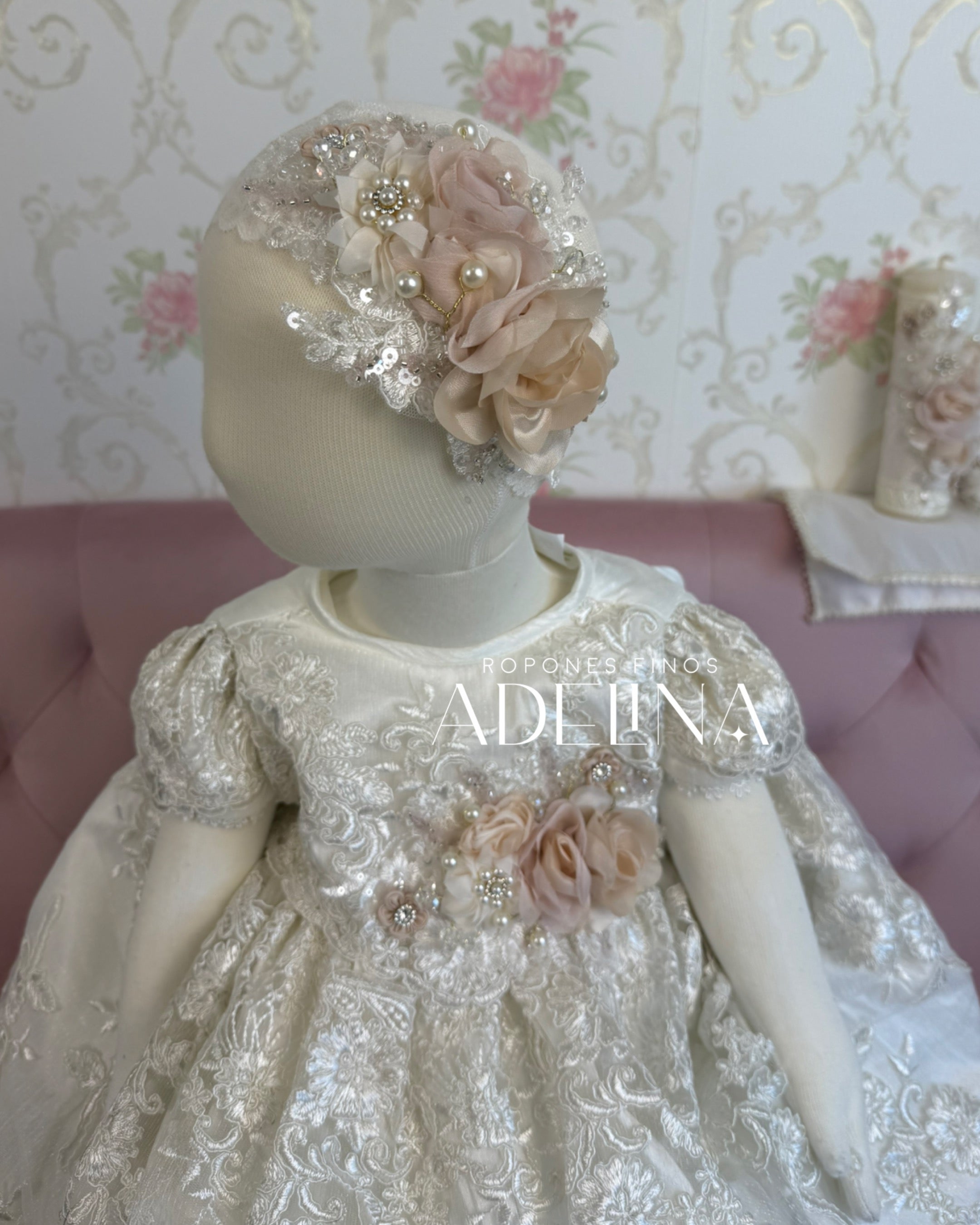 Monseratte (Ropón/Christening Gown)